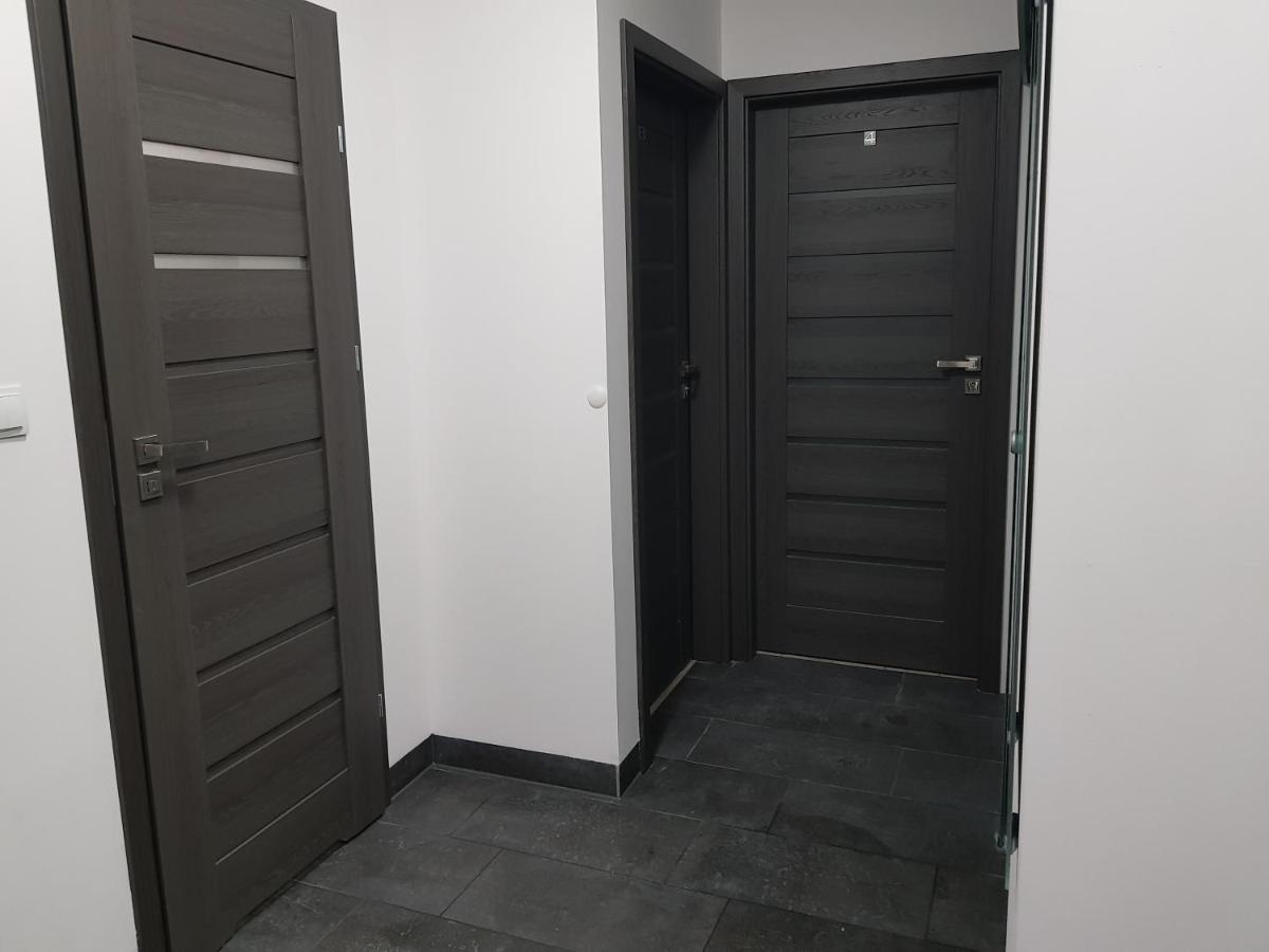 Mirrorroom Pl Airport Homestay *